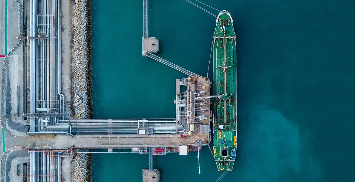 Image representing ship commercial management services