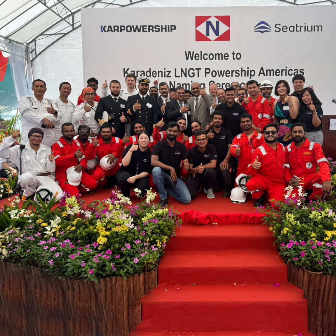 Synergy Marine Group and Karpowership team at the Karadeniz LNGT Powership Americas naming ceremony in Singapore.