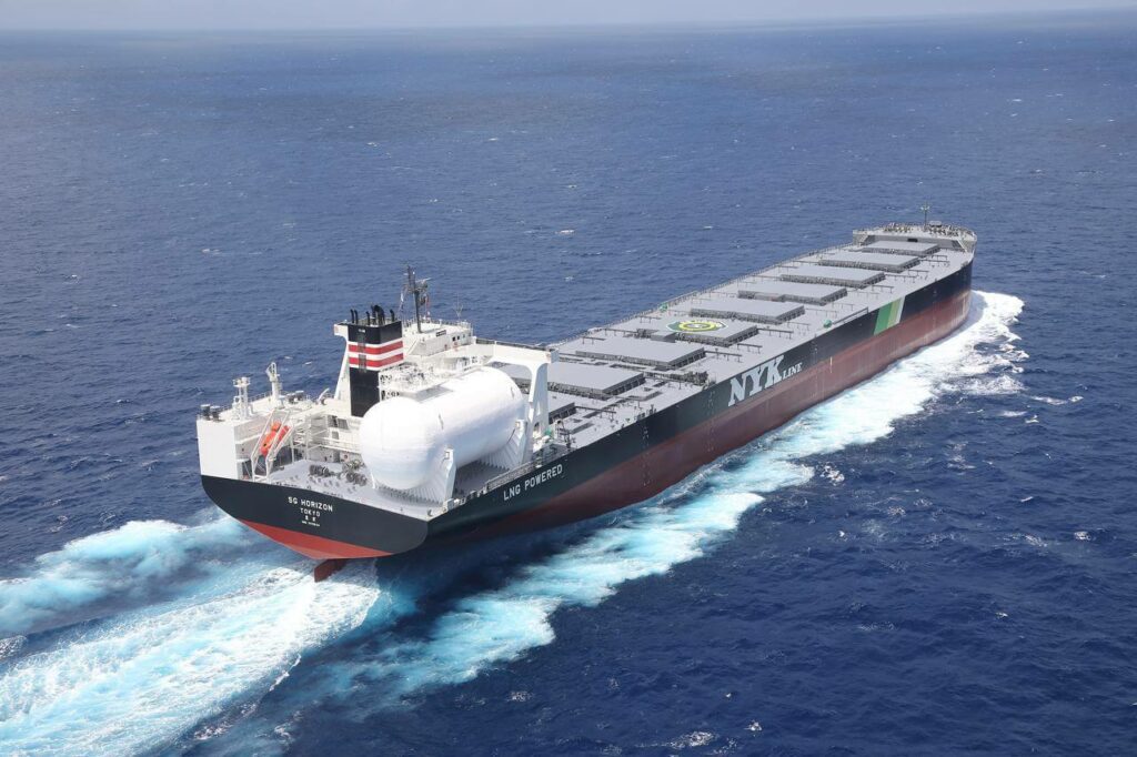 LNG dual-fuel Newcastlemax bulk carrier SG HORIZON sailing at sea